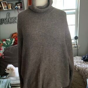 Cozy Light Brown Turtleneck Sweater women’s XL